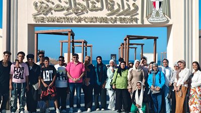 طلاب مدراس التكنولوجيا التطبيقية يزورون لملتقى أطفال مصر.. وفرقة أوبرا عربي تتألق 