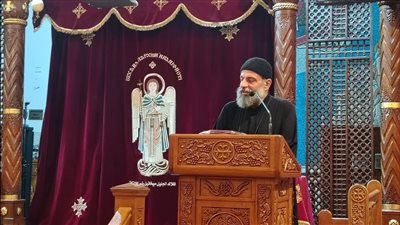 الأب دانيال إسحق يترأس اجتماع 