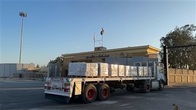 الهلال الأحمر المصري يمد أهالي غزة بـ3,209 طنًا من المساعدات الإنسانية الشاملة