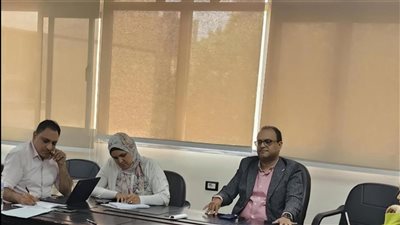 وكيل صحة قنا يجتمع بمديري الصيدلة بالإدارات الصحية والمستشفيات لمتابعة المنظومة الدوائية