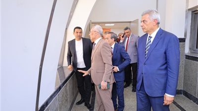 جامعة المنيا تُطلق التشغيل التجريبي لأكبر مجمع طبي متكامل للعمليات الجراحية