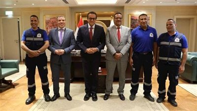 الإسعاف تكشف كواليس واقعة إنقاذ طفل لوالده عقب تعرضه لسكتة دماغية