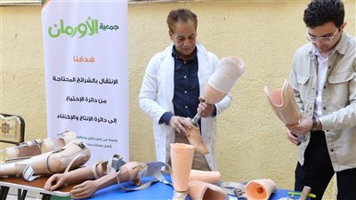 تسليم 9 أجهزة تعويضية لذوى الهمم بإشراف مديرية التضامن الإجتماعى بأسيوط