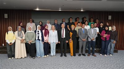 أوائل الثانوية العامة في ضيافة الجامعة المصرية اليابانية  