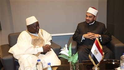 تعاون مصري كاميروني لتعزيز الوسطية ودعم المسلمين في مؤتمر الإفتاء الدولي
