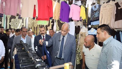 محافظ كفر الشيخ يفتتح معرض «أهلًا مدارس» بميدان الـ47 