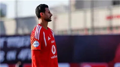 الأهلي يجهز عقدًا جديدًا لمحمد الشناوي.. تفاصيل الراتب والبونص