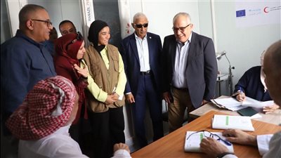 500 متردد خلال شهر.. التشغيل التجريبي لـ8 تخصصات طبية بالعيادات المتنقلة في مجمع العريش 