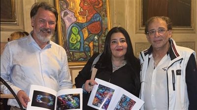صور.. خالد يوسف يساند شاليمار شربتلي في معرض ببينالي فينيسيا 