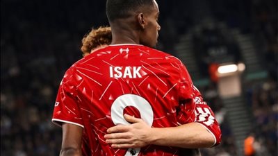 إيزاك يقود ليفربول للفوز على إيبسويتش بثنائية في الدوري الإنجليزي