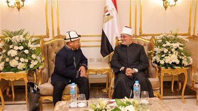 مباحثات ثنائية تجمع مفتي الجمهورية ورئيس الإدارة الدينية لمسلمي قيرغيزستان