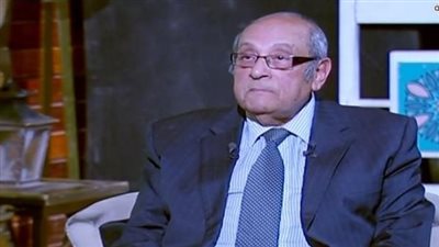 عصام عبد الصمد يطرح تساؤلات حول مبادرة 