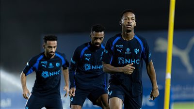 دوري روشن السعودي.. تاريخ مواجهات الهلال ونيوم.. تفوق واضح للزعيم 