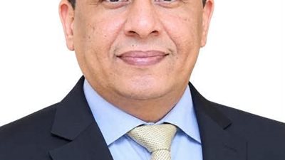 باحث بجامعة الغردقة يفوز بجائزة عبد الحميد شومان للباحثين العرب 2026
