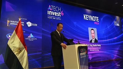 وزير الاتصالات: 5.1 مليار دولار صادرات رقمية ونستهدف 8 مليارات 