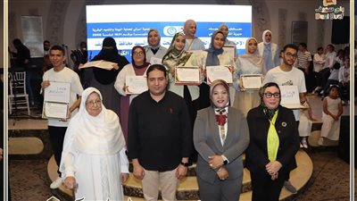 نائب محافظ بني سويف يكرّم الأمهات المثاليات وحفظة القرآن والمتفوقين