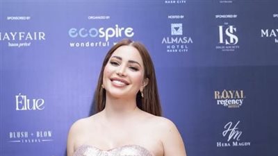 نسرين طافش تمزج بين شقاوة الشراشيب ونعومة الكب 