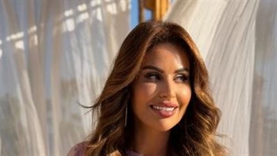 مي سليم تتألق بالألوان الصيف المبهجة