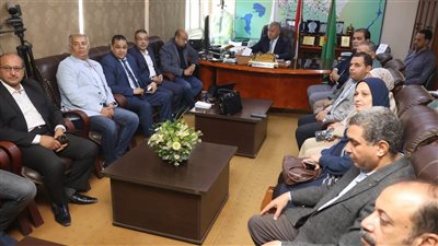 رئيس مياه الفيوم يترأس اجتماع اللجنة التنسيقية لمشروع «صحتهم مستقبلهم» 