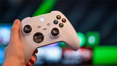ماذا تفعل بدلًا من تغيير بطاريات يد Xbox؟