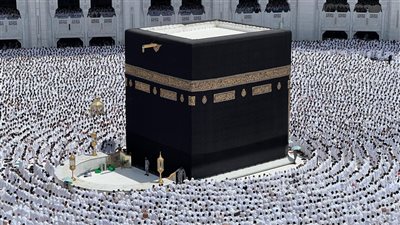 الوزراء يحسم حقيقة العروض المتداولة للحج والعمرة عبر الصفحات غير الرسمية