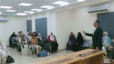 «فن التعامل داخل الأسرة» ..قصور الثقافة تقدم برنامجًا متنوعًا في البحر الأحمر