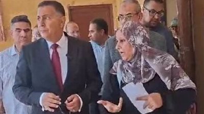 مديرة مدرسة كفر الجزار: مش عاوزة تكريم من حد
