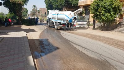 كسر بخط طرد محطة رفع صرف صحي البنا بمدينة حدائق أكتوبر 