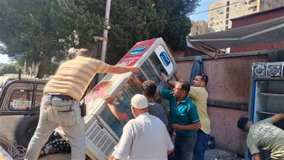 حملات مكثفة لرفع الإشغالات والتعديات وفرض الانضباط بشوارع السيدة زينب