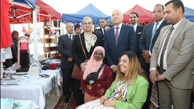 لدعم الأسرة المصرية.. إيمان كريم تشهد افتتاح معرض 