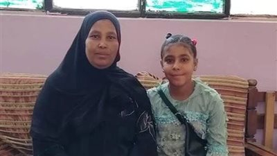 أمانة بائعة ترمس بنجع حمادي.. فتاة تعثر على 35 ألف جنيه وتبحث عن صاحبها
