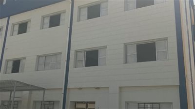 استياء بين أولياء أمور طلاب البحيرة بسبب نقل أبنائهم لمداس بعيدة