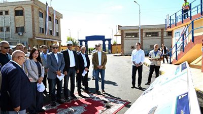 مدبولي بتفقد توسعات محطة مياه مطوبس بكفر الشيخ ضمن 