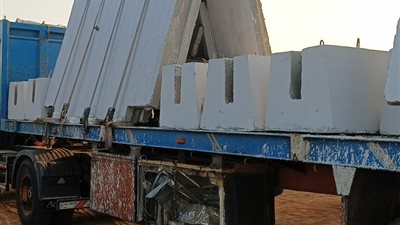 البدء في إقامة سور بمدرستي برقطا الابتدائية والإعدادية بالقليوبية