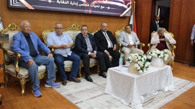 نقيب المهندسين وهيئة المكتب يعقدون لقاءً مفتوحا مع مهندسي الإسماعيلية