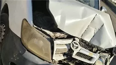 إصابة 6 أشخاص إثر حادث تصادم أتوبيس بسيارة نقل في بدر