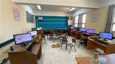    520 جهاز كمبيوتر  ل52 مدرسة بالشرقية من حياة كريمة وفودافون