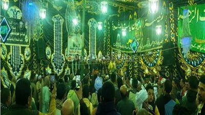 مولد السيدة فاطمة يجمع الأهالي في أجواء روحانية