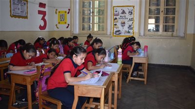 لاول مصر بالاسكندرية .. عقدامتحانات للغة العربية لطلاب المدارس الدولية 