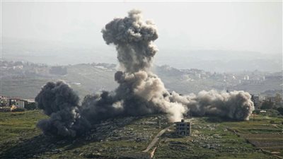 لبنان: الاحتلال الإسرائيلي ينفذ تفجيرًا في بلدة مجدل زون جنوب البلاد