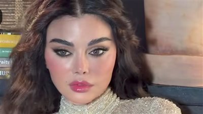 هيفاء وهبي تتربع على عرش الأنوثة بأحدث صيحات فساتين 2027