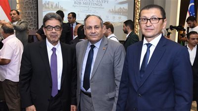 نقيب البيطريين يبحث مع سفير أوزبكستان بالقاهرة فرص عمل للأطباء المصريين