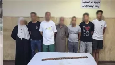ضبط طرفي بالأسلحة والمشروبات الغازية في شبرا الخيمة