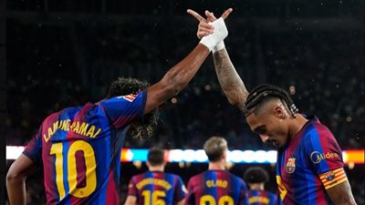 برشلونة يمطر شباك راسينج بسباعية في الدوري الإسباني
