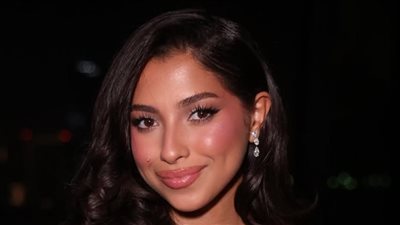 الأسود المرصع بالكريستال يزين قوام جيسكا حسام الدين