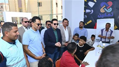 نائب المحافظ الفيوم يتفقد فعاليات مبادرة 