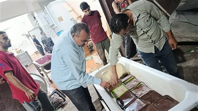 ضبط 368 كجم لحوم ومصنعاتها بدون بيانات داخل مخزن مخالف بالحضرة الجديدة