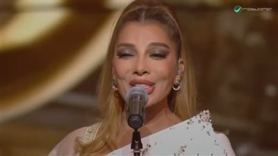  بعد غياب 15 عامًا.. أصالة تهز مسرح دمشق بـ