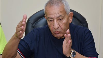  كامل أبو على: لا تحركوا رمالا راكدة لأن الخسران في النهاية هو النادى وبورسعيد
