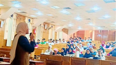 تمريض المنصورة تنظم البرنامج التوجيهي لطلاب الامتياز